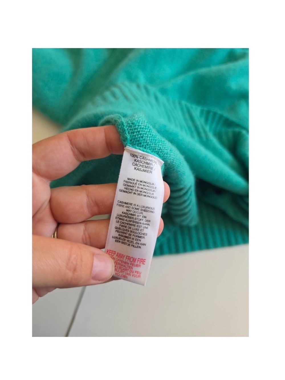 Brodie cashmere green sweater medium/large - Picture 4 of 5